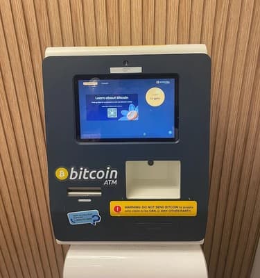 Finding the ATM at Midtown Toronto